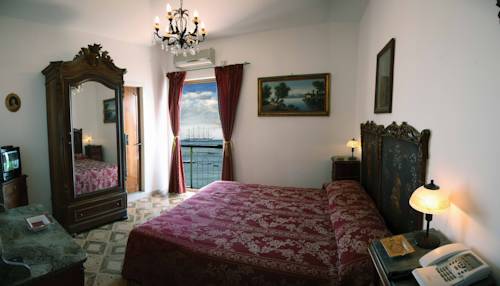 Giardini Naxos Italia código promocional de reserva