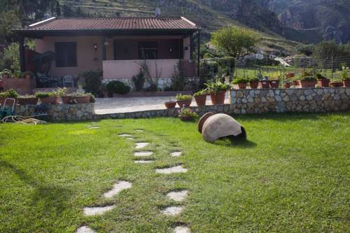 Castellammare del Golfo Италия зарезервировать промокод booking.com