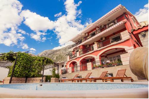 Kotor Montenegro código promocional de reserva