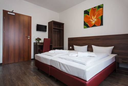Берлин Германия зарезервировать промокод booking.com