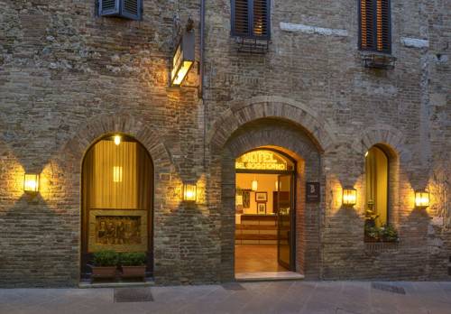 San Gimignano Italie réserve code promo