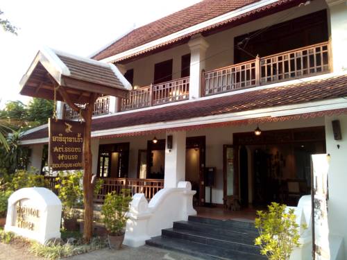 Luang Prabang Laos réserve code promo